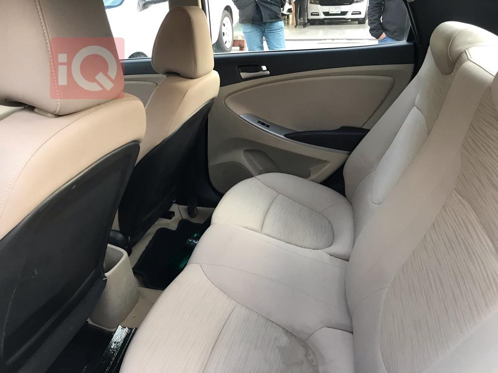 Hyundai Accent